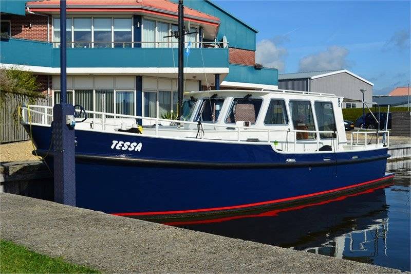 Monty Bank Trawler 950