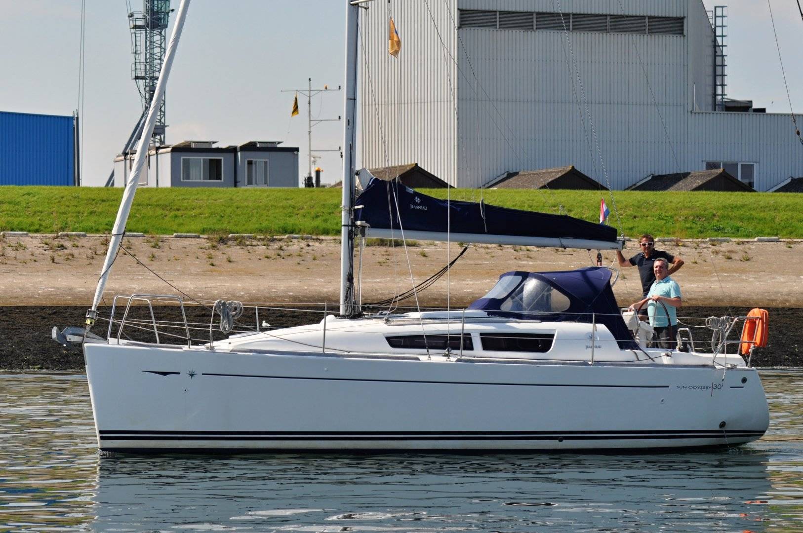 Sun Odyssey 30i