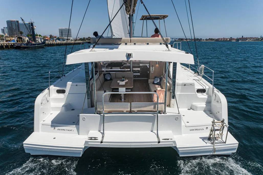 Bali 4.4 - 5