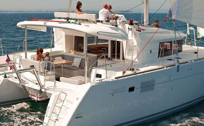 Lagoon 450 - 3